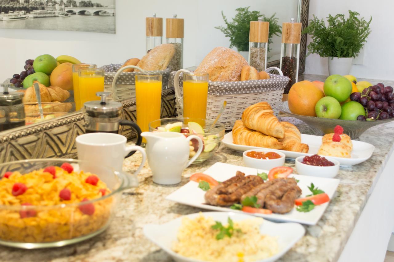 Chez Moe Hotel Germiston Ngoại thất bức ảnh