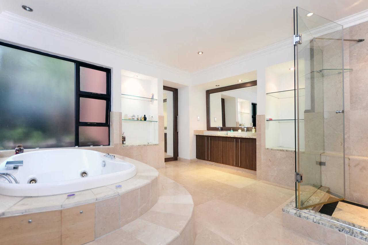 Chez Moe Hotel Germiston Ngoại thất bức ảnh