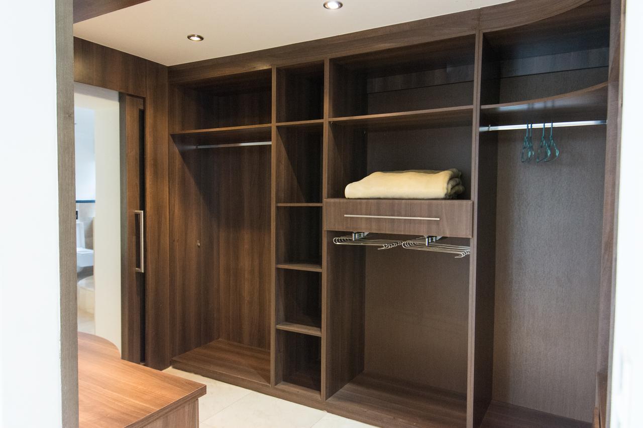 Chez Moe Hotel Germiston Ngoại thất bức ảnh